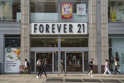 Forever 21: ¿Por qué quebró la cadena minorista de moda?, ECONOMIA