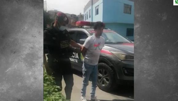 Sujeto de origen extranjero fue detenido luego de dispararse en una de sus piernas, en San Martín de Porres. (Captura: América Noticias)