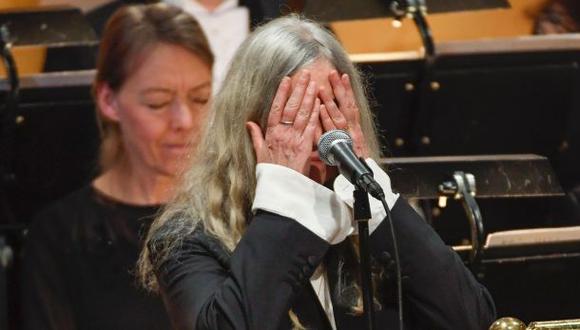 Patti Smith negó que se le haya olvidado letra de Bob Dylan