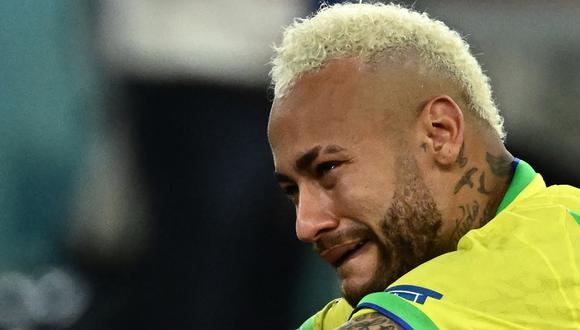 Neymar no pudo contener el llanto ante la derrota de Brasil. (Foto: AFP)