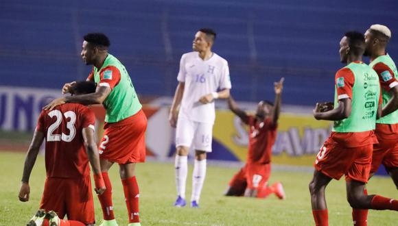 Panamá derrotó 3-2 a Honduras tras remontada sobre la hora. (Foto: EFE)