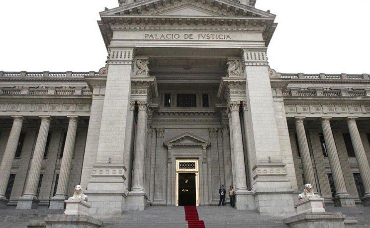 "¿Por qué el Poder Judicial le abrió las puertas a un tipo de esta calaña? Señor José Luis Lecaros, esperamos su explicación". (Foto: GEC)