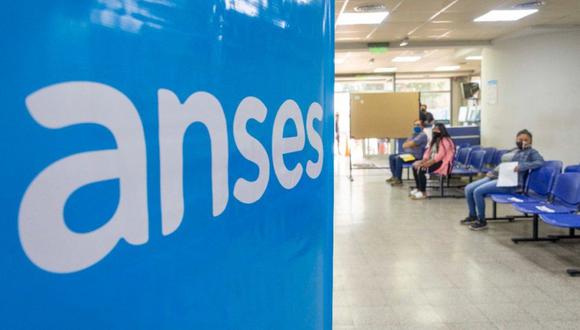 En esta nota te contamos de cuánto es el aumento de ANSES para este mes de julio y quiénes lo recibirán. (Foto: Anses)