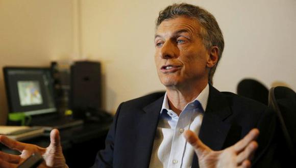 Macri se burla de "campaña sucia" y arremete contra Scioli