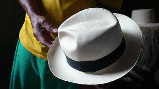 El pueblo de Ecuador que teje los sombreros más caros del mundo