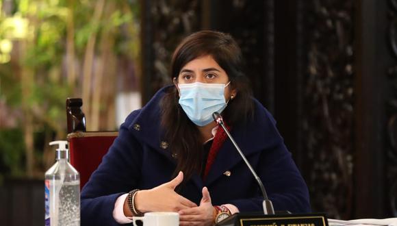 La ministra de Economía, María Antonieta Alva, podría afrontar un pliego interpelatorio en el Congreso sobre las acciones de su sector para enfrentar los efectos de la pandemia (Foto: Presidencia)