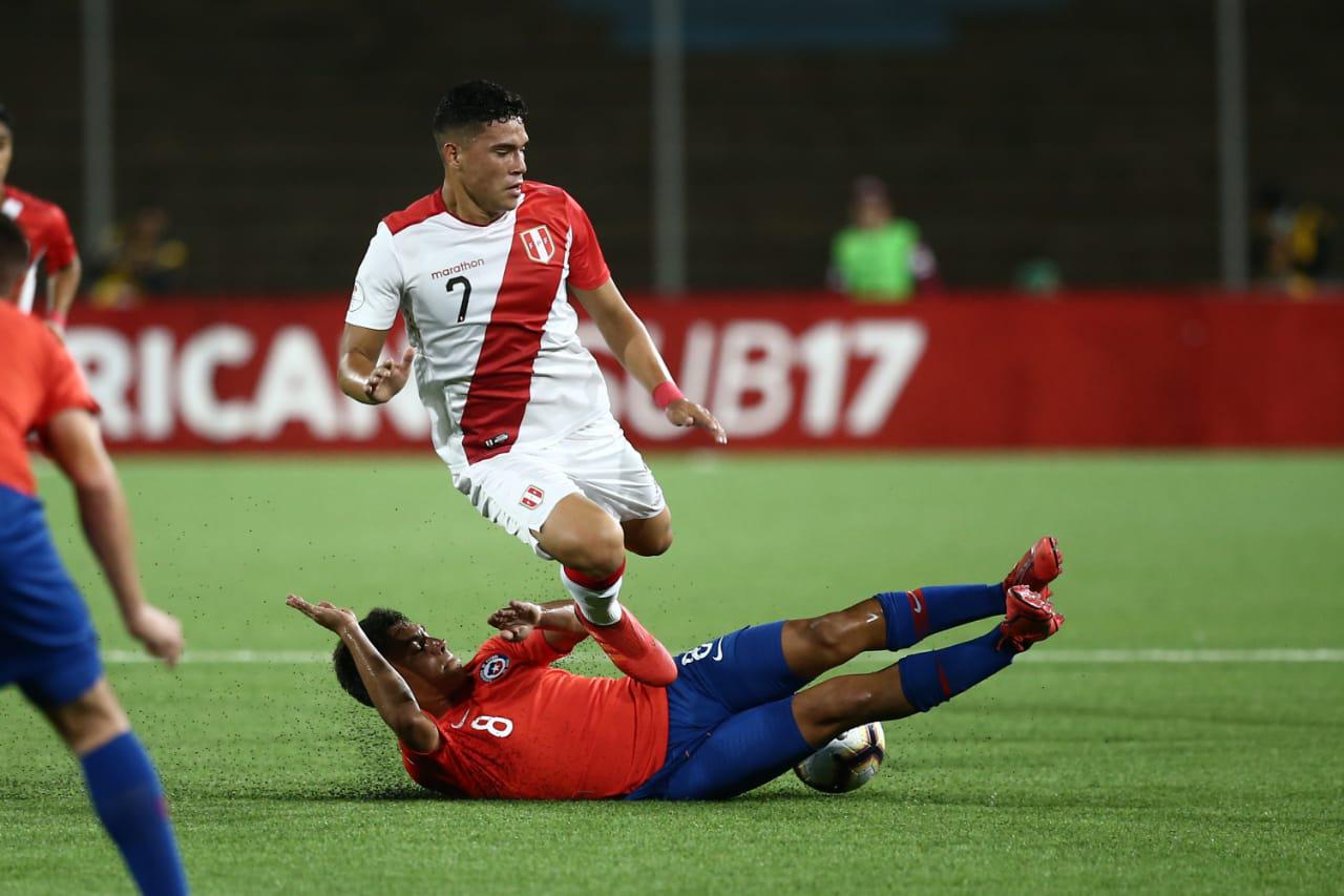 Perú cayó por 3-2 frente a Chile por la segunda jornada del hexagonal final del Sudamericano Sub 17. | Foto: Violeta Ayasta/GEC