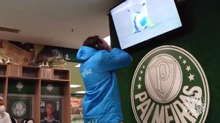 La emocionante celebración de Scarpa en los vestuarios, luego de dejar con 9 a Palmeiras