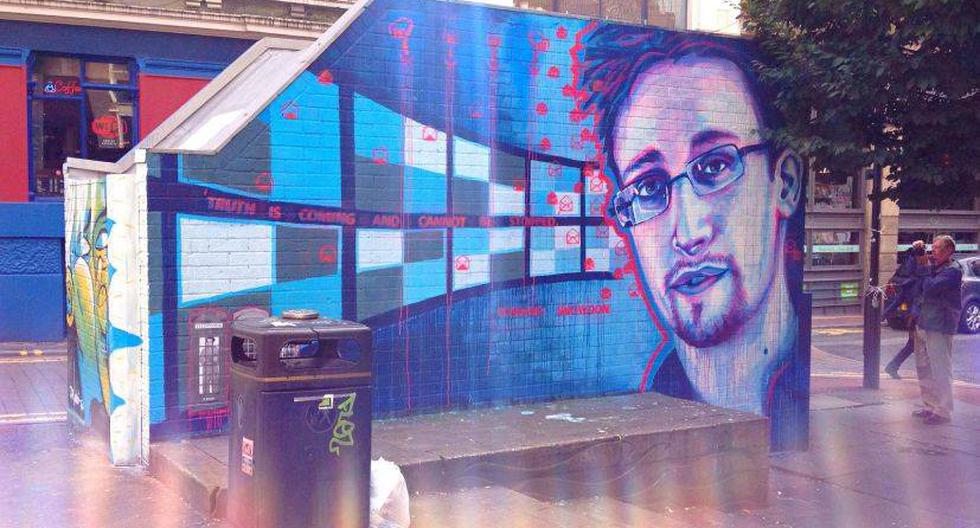 Mural de Edward Snowden en Manchester, Reino Unido. (Foto: flickr.com/paulcapewell) 
