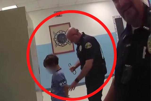 FOTO 1 DE 5 | Un video viral muestra cómo un policía coloca unas esposas a un niño en una escuela primaria de Florida. | Crédito: @AttorneyCrump / Twitter. (Desliza a la izquierda para ver más fotos)