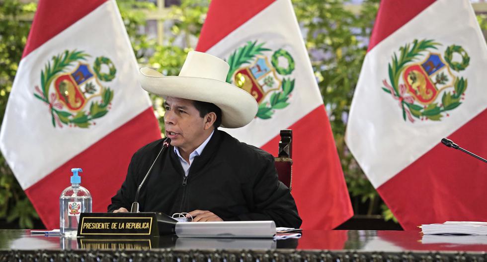 Fuentes de El Comercio señalaron que la tregua en Perú Libre tiene como eje la defensa al presidente Castillo, pero aún se mantienen las diferencias por la continuidad de Bellido. ¿Cuánto durara este tiempo de aparente paz?  (Foto: Presidencia)