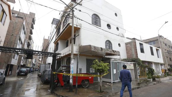 Fachada de la vivienda, en San Juan de Lurigancho, donde fue hallado el cuerpo cercenado. (Foto: Violeta Ayasta /GEC)