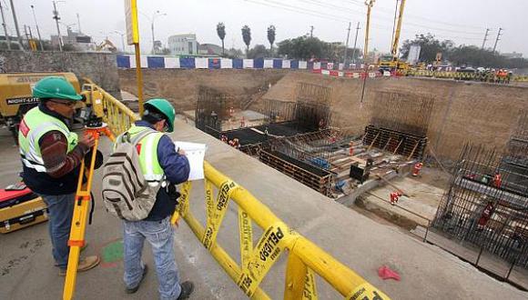 Con el proyecto Vías Nuevas de Lima se dieron en concesión varios kilómetros de la carretera Panamericana Norte y Sur.
