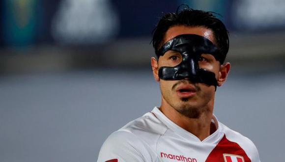 Gianluca Lapadula no estuvo ante Ecuador debido a la lesión en su nariz. (Foto: EFE)