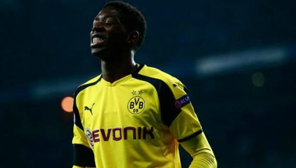 La directiva del Borussia Dortmund decidió separar de forma parcial a Ousmane Dembélé por su ausencia en el último entrenamiento. ¿Esto será una puerta abierta para el Barcelona? (Foto: AFP)