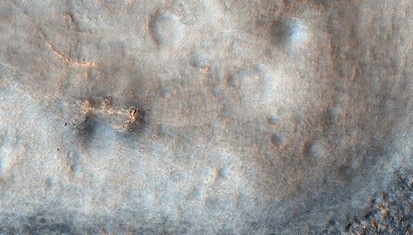 Posibles volcanes de lodo en Marte. (Foto: NASA/JPL/UARIZONA/Europa Press)