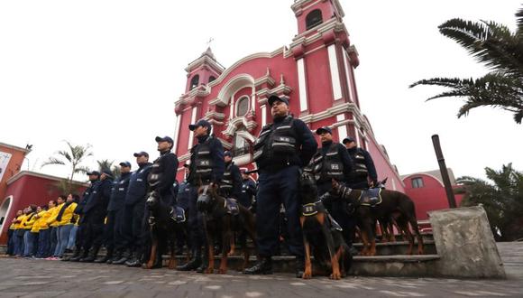 Serenos brindarán seguridad y atención durante las actividades por la conmemoración de los 401 años de la muerte de Santa Rosa de Lima. (Difusión)
