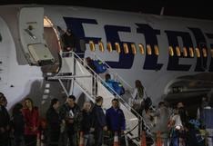 Chile: Gobierno confirma que Venezuela aceptó para mayo vuelos con 150 migrantes expulsados de país