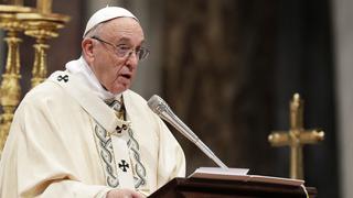 El Papa llama a no dejarse guiar por la plata en Día de Reyes
