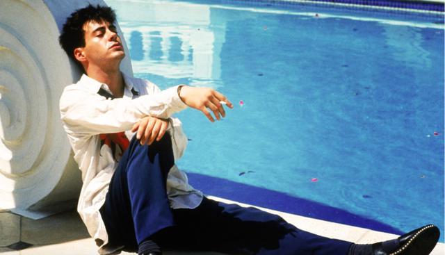 Con tan solo 21 años, Downey Jr logró conquistar el corazón de todos con 'Julián' en "Golpe al sueño americano". (Foto: Captura)