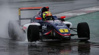 Matías Zagazeta: el joven piloto de 16 años listo para conquistar los circuitos británicos en la F4