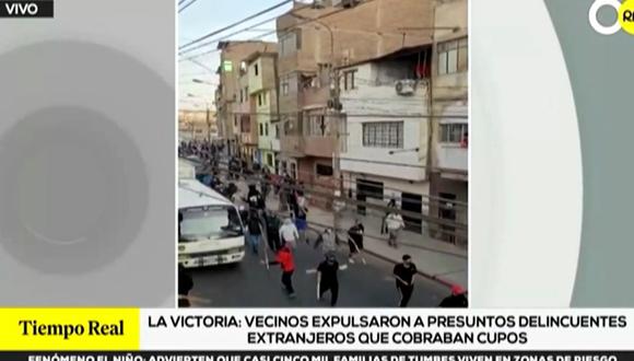 Vecinos de La Victoria, El Agustino y Cercado de Lima expulsan a sujetos extranjeros por extorsionar a comerciantes y mototaxistas.