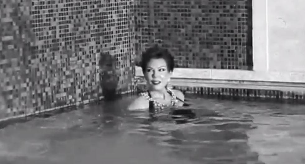 Kris Jenner posó muy sensual para la publicación dentro de una piscina. (Foto: Instagram 'Love Magazine')