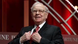 Buffett elogia a "inmigrantes ambiciosos" de Estados Unidos
