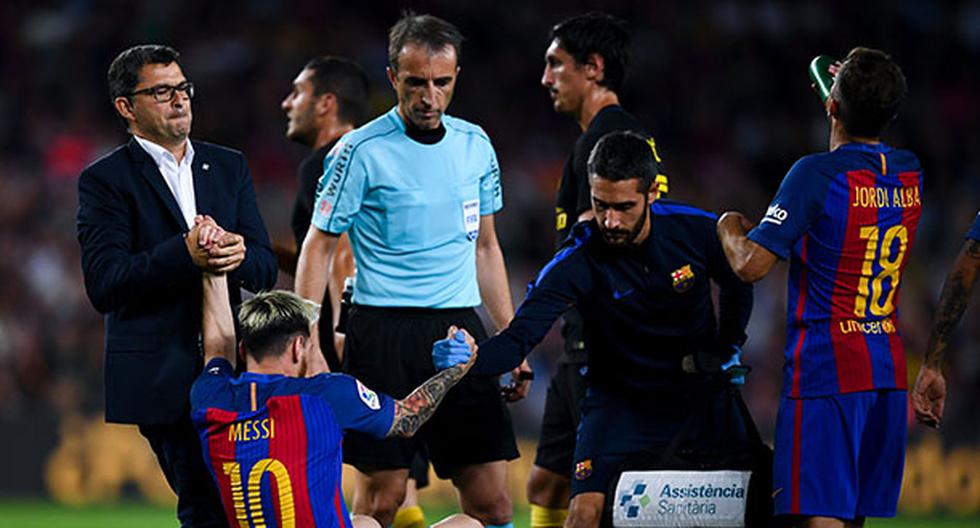 Se conoció el pronóstico médico de Lionel Messi, quien salió lesionado en el empate del FC Barcelona ante Atlético de Madrid por LaLiga Santander. (Foto: Getty Images)