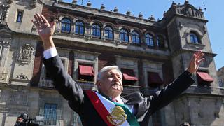 AMLO asume la presidencia de México y prometetransformación profunda y radical