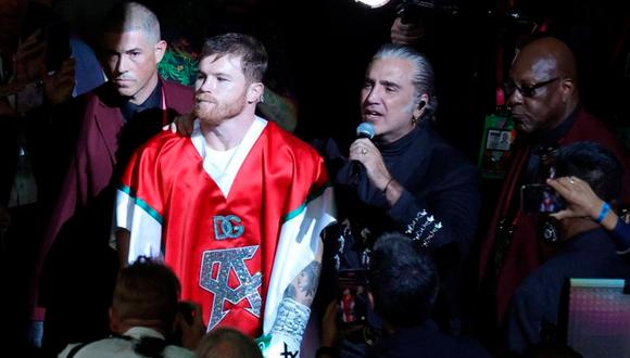Alejandro Fernández: ¿por qué emocionó a los mexicanos antes de la pelea de ‘Canelo’ Álvarez contra Golovkin? | Foto: AFP