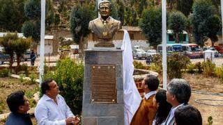 Ollanta Humala inauguró busto en su honor en Ayacucho [FOTOS]