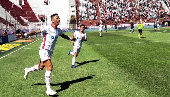 Huracán ganó 2-0 a Atlético Tucumán en El Palacio por la fecha 25° de la Superliga Argentina | VIVO. (Foto: AFP)