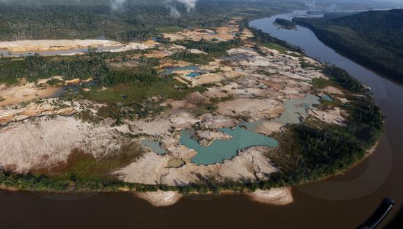 La mina de Campo Carrao, en el Sector Occidental del Parque Nacional Canaima. Crédito: Rodolfo Gerstl.