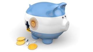 “Ahorrar gastando”: por qué en Argentina muchos consideran una mejor inversión consumir su dinero que guardarlo