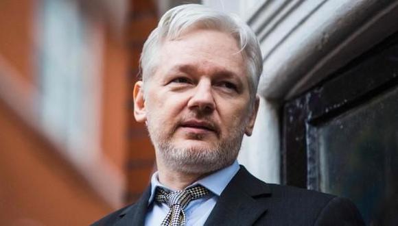 Julian Assange dijo que WikiLeaks trabajar&aacute; con los fabricantes de los dispositivos electr&oacute;nicos para mejorar su seguridad. (AFP)