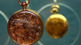 [BBC] La asombrosa historia del espléndido reloj de María Antonieta