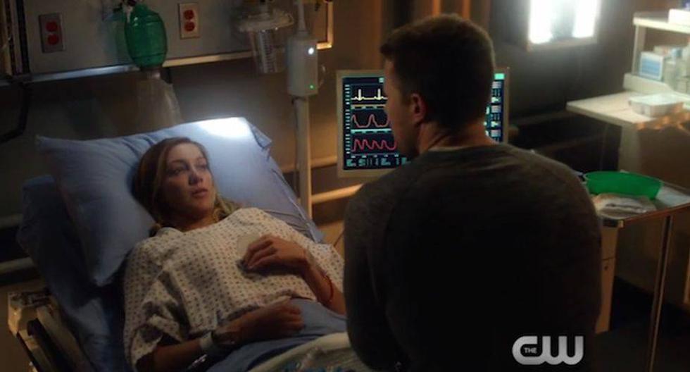 Katie Cassidy es Laurel y Stephen Amell es Oliver en 'Arrow' (Foto: The CW)
