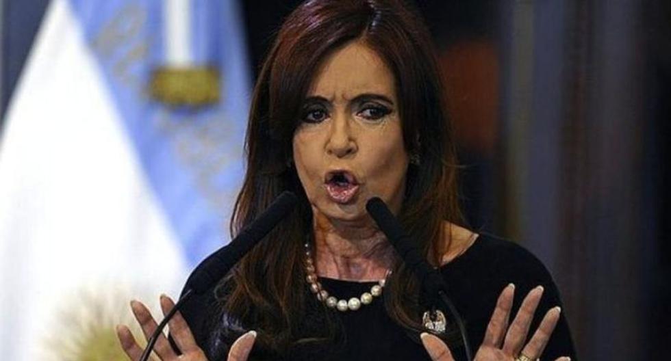 La citación a Cristina Fernández se dio tras recibir su sexto procesamiento judicial, en una causa por presuntos sobornos de empresarios durante su mandato. (Foto: EFE)