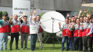 Reparan 790 antenas satelitales para dar internet gratis a escolares de zonas rurales