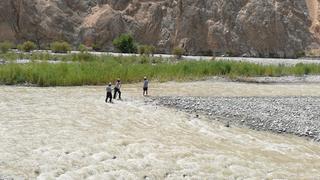 Arequipa: policía falleció ahogado en el río Majes al intentar recuperar el cadáver de una joven | VIDEO
