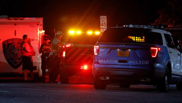La policía tardó cerca de cuatro horas en poder controlar la situación en Raleigh.