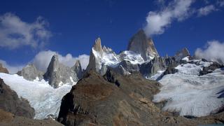 Esta montaña de la Patagonia parece ser una gran chimenea