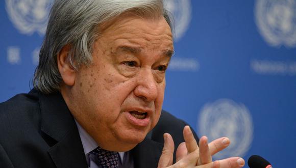 El secretario general de la ONU, Antonio Guterres, pronuncia un discurso durante la conferencia de prensa de fin de año el 19 de diciembre de 2022. (Ed JONES / AFP).