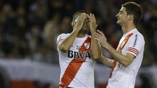 River Plate sufrió gol de Huracán tras blooper de su defensa