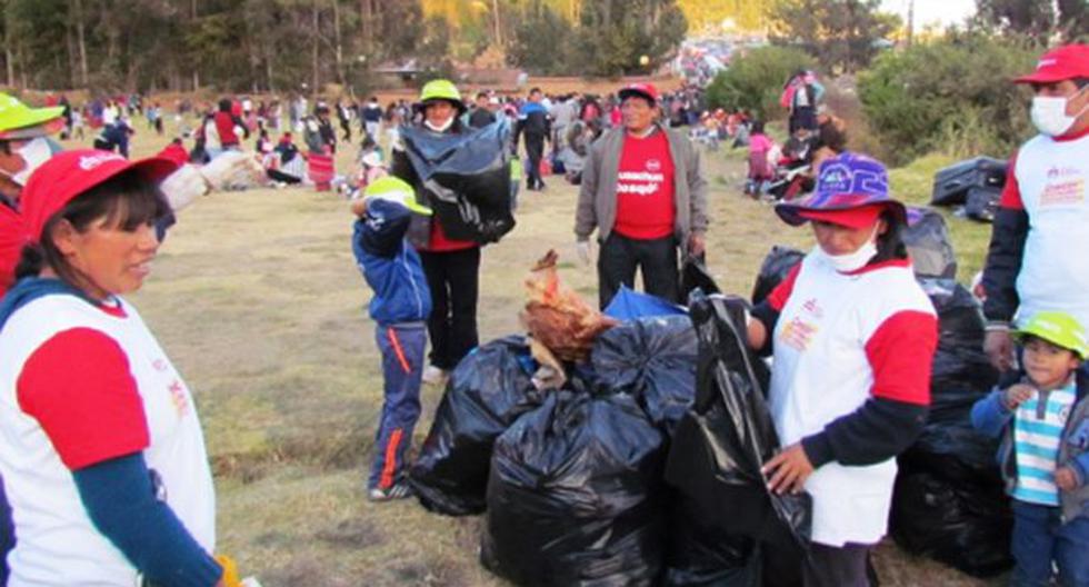 Más de 50 toneladas de basura dejó el viernes 24 tras realizarse la escenificación del Inti Raymi. (Foto: Andina)