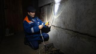 Ucrania: el 40% de consumidores del país están sin luz, indica la energética DTEK 