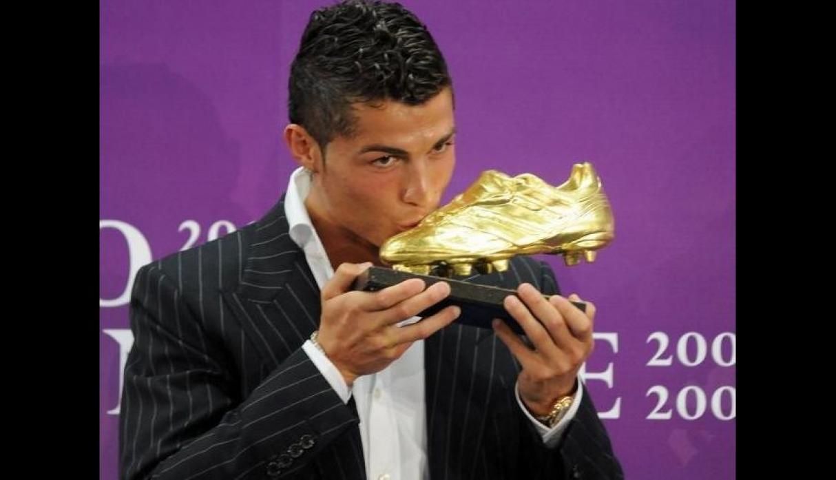 Ese mismo año, Cristiano Ronaldo recibió la Bota de Oro. (Foto: agencias)