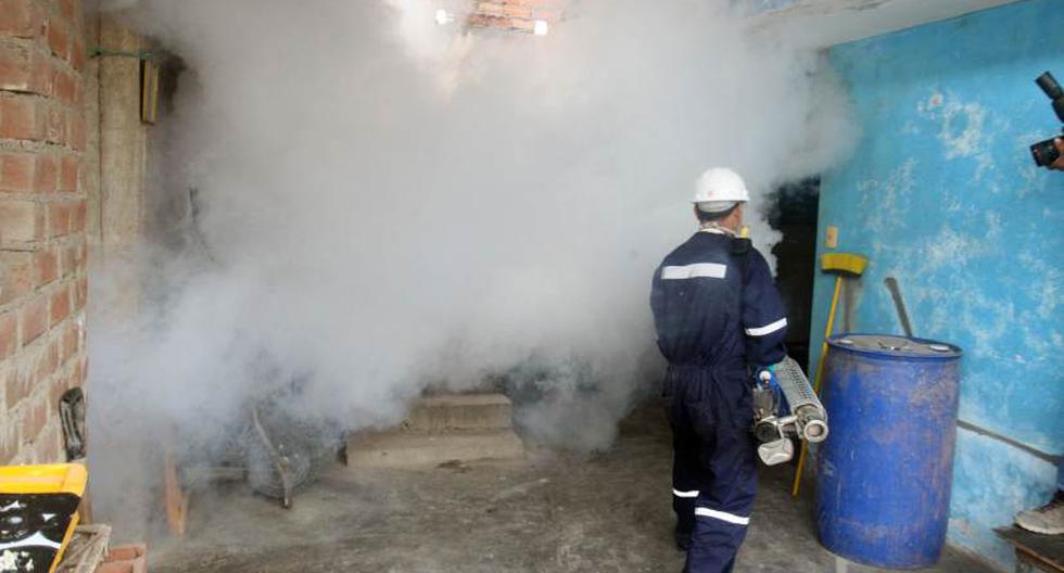 Minsa fumigó más de 2 mil 350 viviendas en el asentamiento humano  David Guerrero. (Foto: Andina)