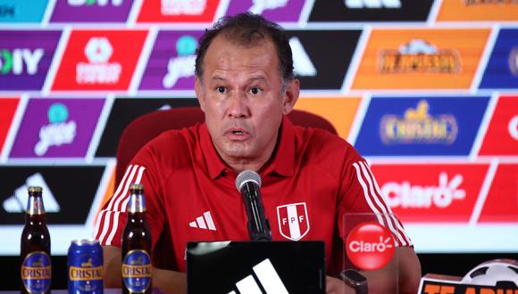 El entrenador de la selección peruana se pronunció tras la no convocatoria de los habituales Christian Cueva y Edison Flores.